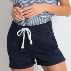 JEANS Shortsit Ja Caprit></noscript>Basic Prestige trikooshortsit tummansininen