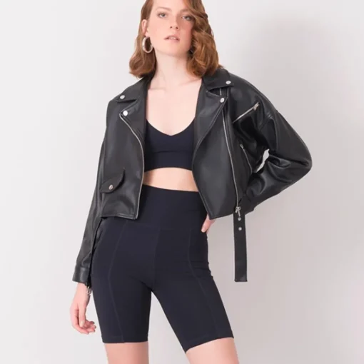 JEANS Shortsit Ja Caprit>BSL taskulliset pyöräilyhortsit musta
