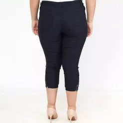 JEANS Shortsit Ja Caprit | Plus!></noscript>Cherry Berry Reze caprihousut musta