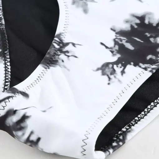 JEANS Uima-asut>Crisscross mustavalkoinen bikinisetti