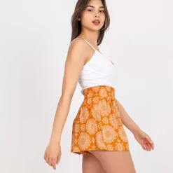 JEANS Shortsit Ja Caprit></noscript>Fresh Made Alewtina kukkakuvioiset shortsit oranssi
