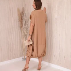 JEANS Midimekot | Minimekot></noscript>Kesi Avery taskumekko kameli