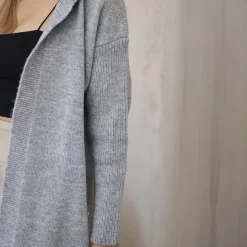 JEANS Neuleet></noscript>Kesi Sera neuletakki hupulla vaaleanharmaa