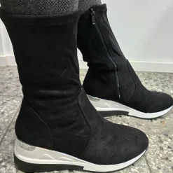 JEANS Kengät></noscript>Kiilakorkoiset nilkkurit musta