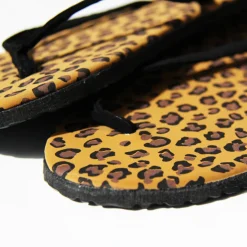 JEANS Kengät>Leopardikuvioiset sandaalit