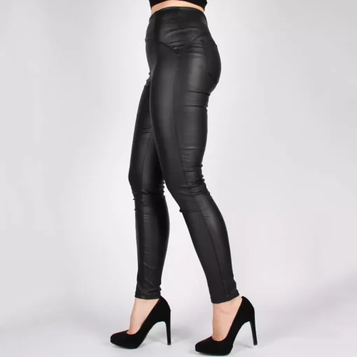 JEANS Housut>Naumy Coated stretch-housut musta