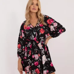 JEANS Minimekot></noscript>Pammy Onessa mekko kukkakuvio/musta