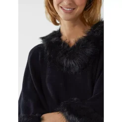 JEANS Neuleet | Plus!></noscript>Qed LDN Zoa neuleponcho musta