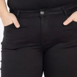 JEANS Housut | Plus!></noscript>Realty Flare housut musta
