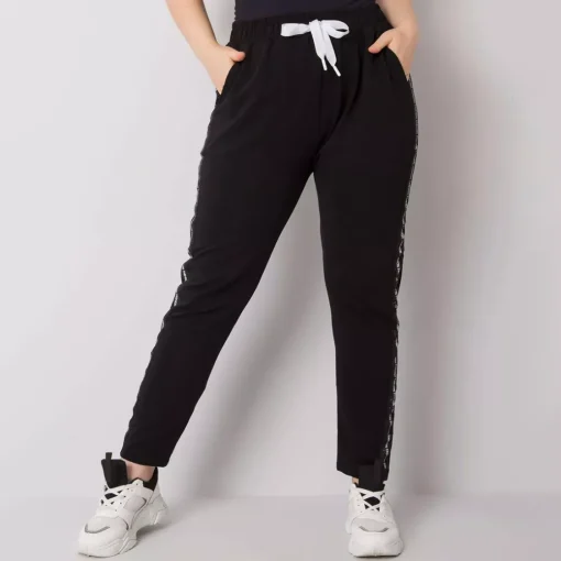 JEANS Housut | Plus!>Relevance Felice collegehousut musta
