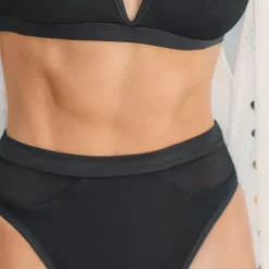 JEANS Uima-asut></noscript>Ribattu bikinisetti meshilla musta
