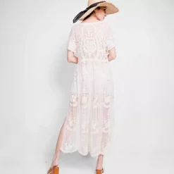 JEANS Maksimekot></noscript>Rosa Beachy pitsimekko
