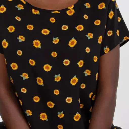 Sublevel Lyhythihaiset Paidat Ja Topit>Sunflower toppi musta