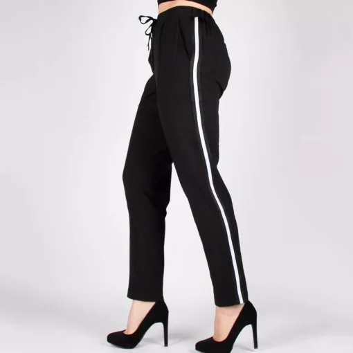 JEANS Housut>Suoralahkeiset housut musta