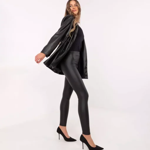 JEANS Leggingsit>Trendy.ing Sade keinonahkaleggingsit musta