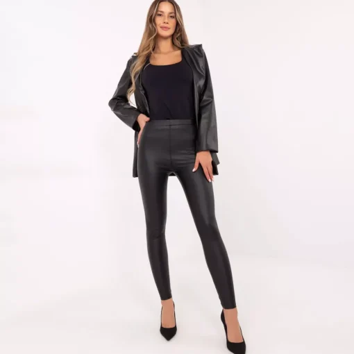 JEANS Leggingsit>Trendy.ing Sade keinonahkaleggingsit musta